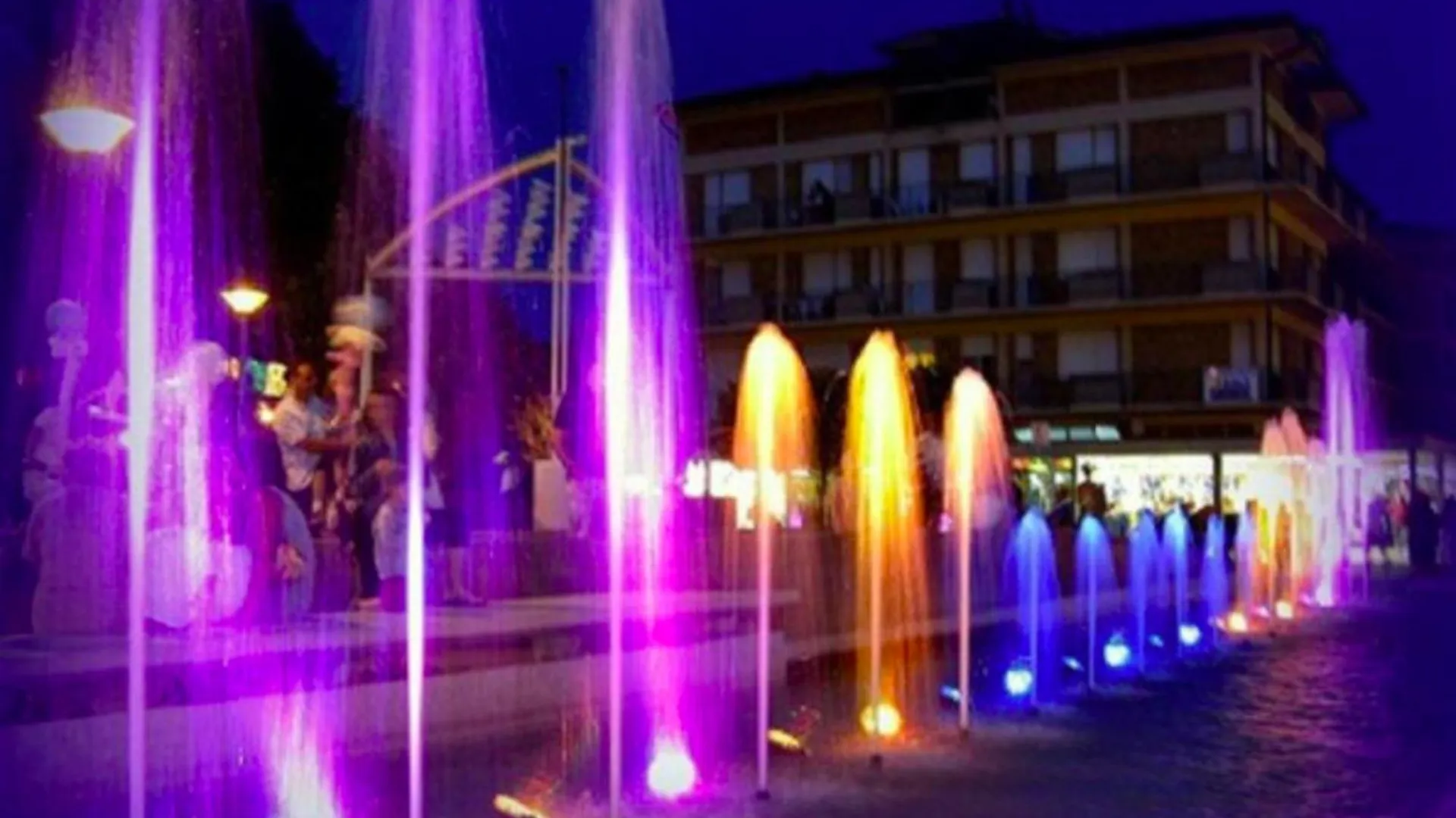 Stylish Studio With Outdoor Pool - Beahost Rentals Bibione Apartment