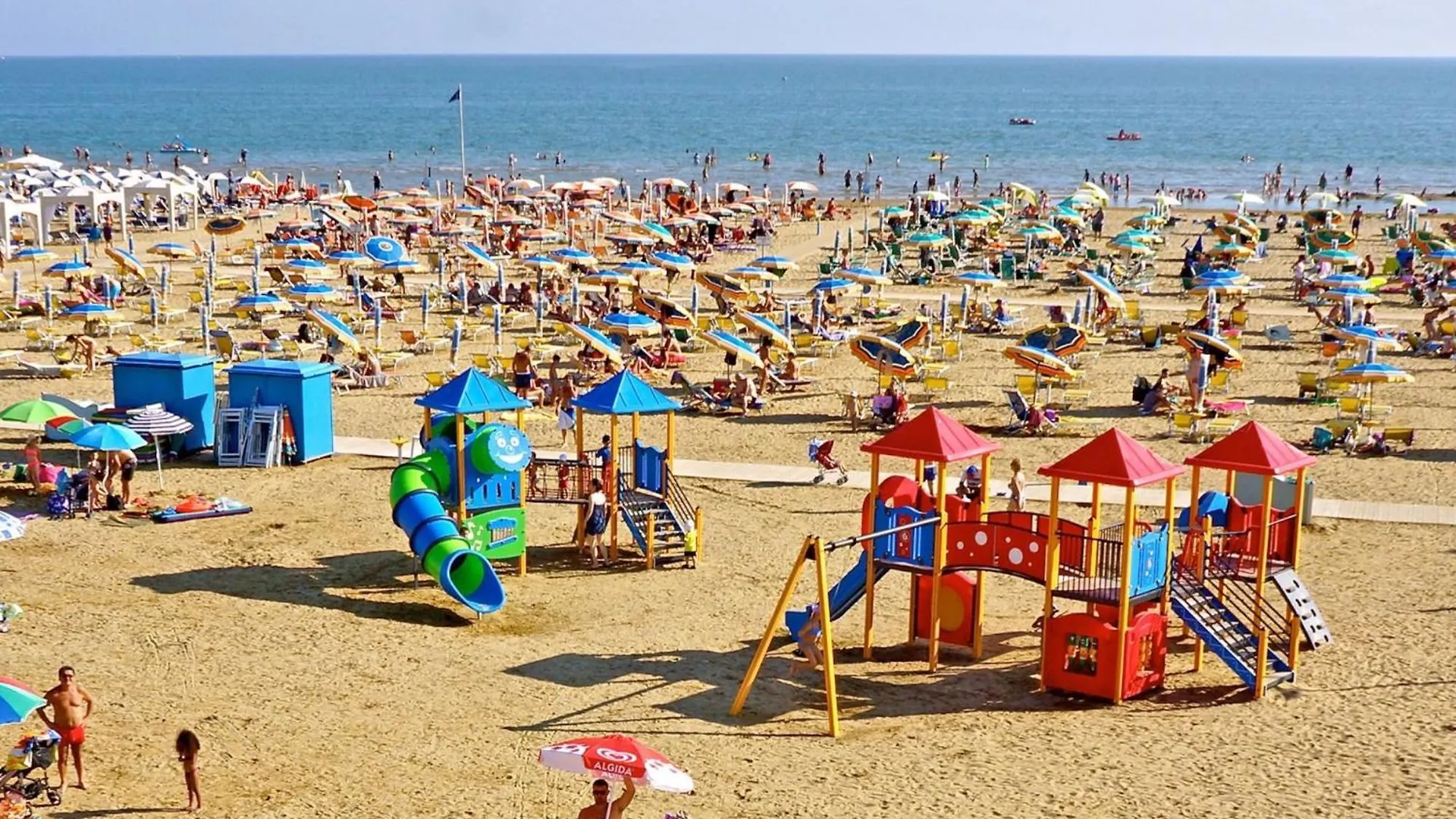 Stylish Studio With Outdoor Pool - Beahost Rentals Bibione Apartment