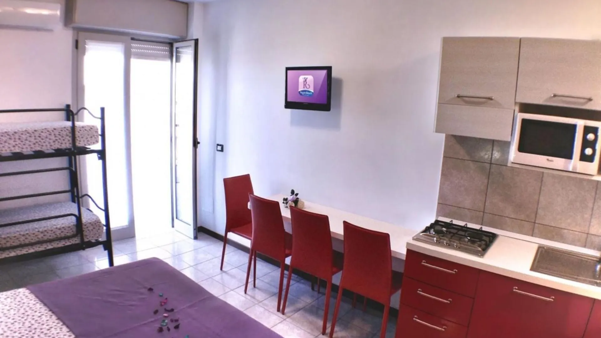 Stylish Studio With Outdoor Pool - Beahost Rentals Bibione Apartment